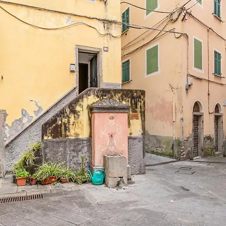 Guesthost - Il Poggiolo, Cozy In Marola * لا سبيتسْيا