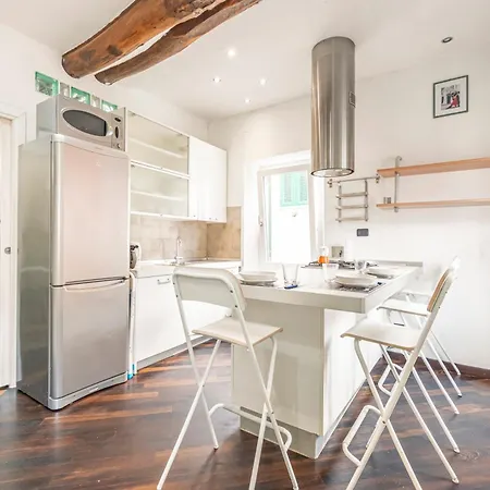Guesthost - Il Poggiolo, Cozy In Marola Apartmán
